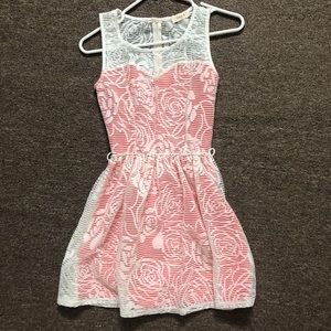 Lace dress
